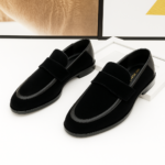 Chaussures Dolcino daim noir style chic