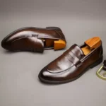 Chaussures habillées élégantes en cuir marron pour homme