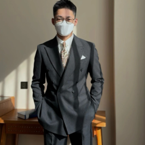 Costume homme gris moderne et raffiné Dolcino