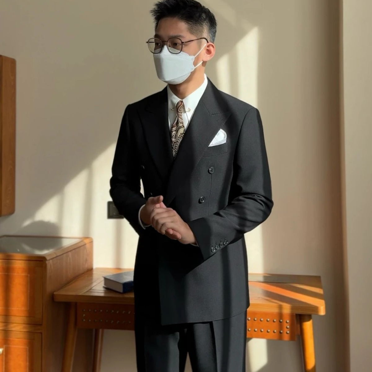 costume-homme-noir-classique-dolcino Costume homme noir élégant style Dolcino