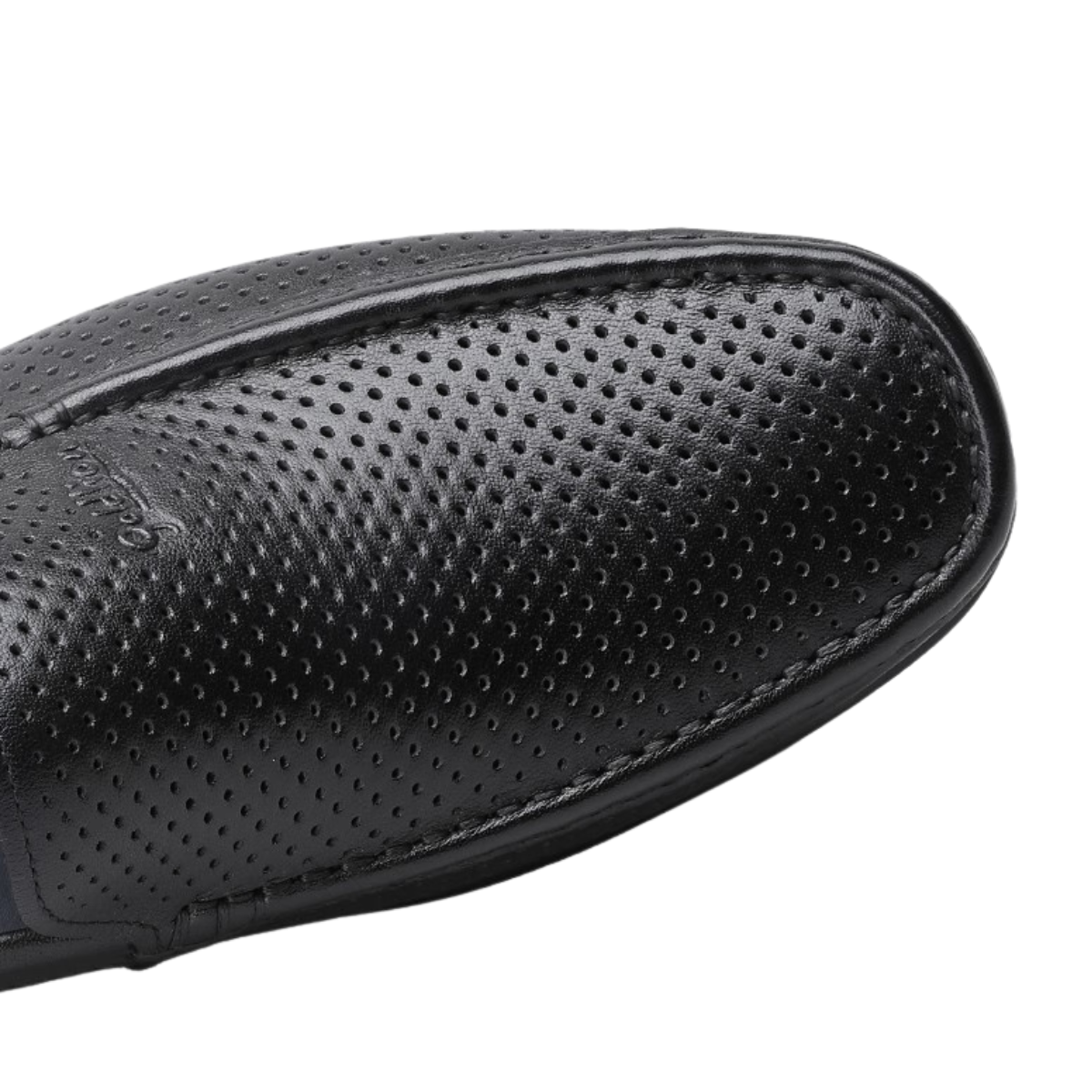 mocassin-homme-cuir-noir-perfore-dolcino-002 Mocassin homme cuir noir perforé Dolcino – élégance et confort