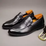 Mocassins homme en cuir noir véritable