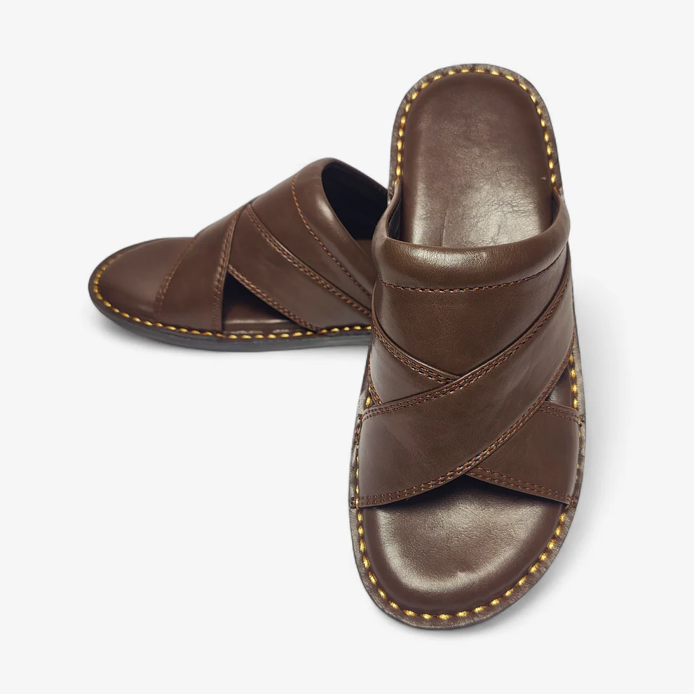 Vue du dessus sandales homme marron style élégant