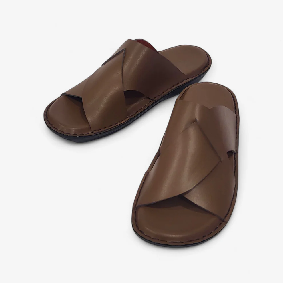 sandales cuir marron homme design croisé