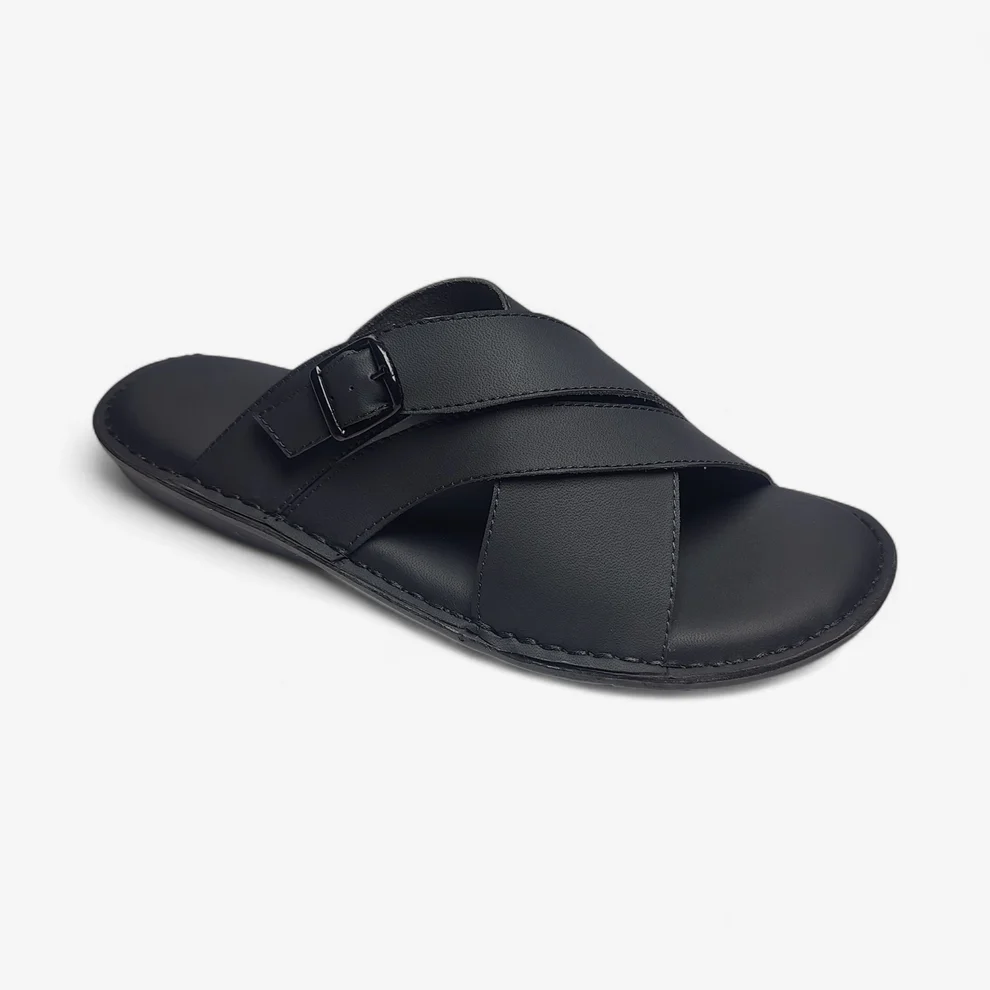 Sandales homme en cuir noir avec boucle ajustable Dolcino